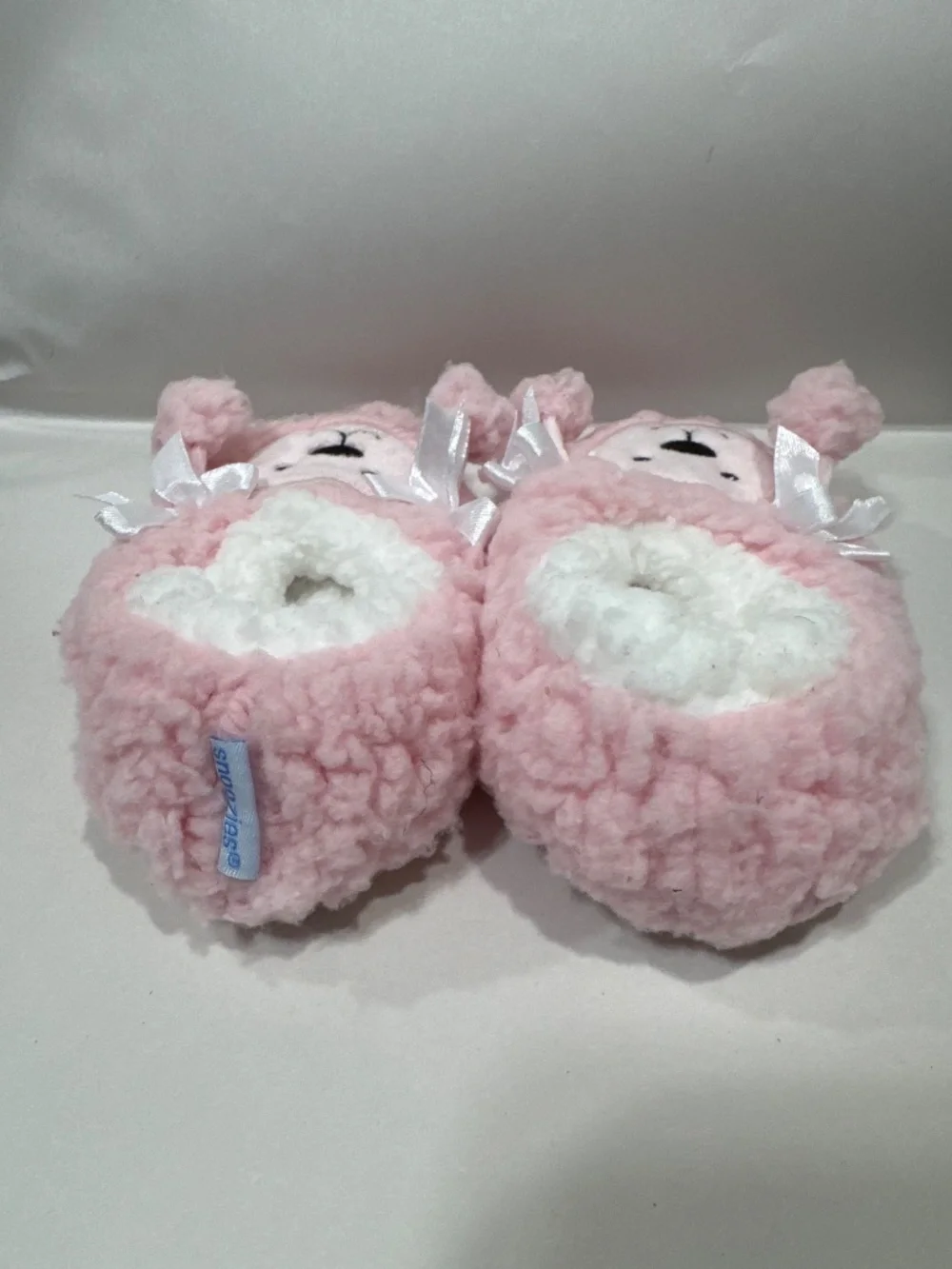 Snoozies baby girl slippers size 6-12 Monts